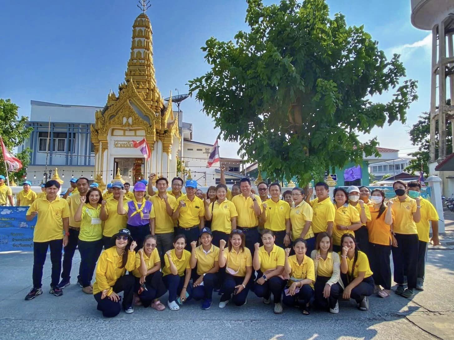 ปิดจ๊อบสงกรานต์ ลงพื้นที่ติดตามการทำความสะอาด ฉีดล้างทำความสะอาดคราบแป้งดินสอพอง