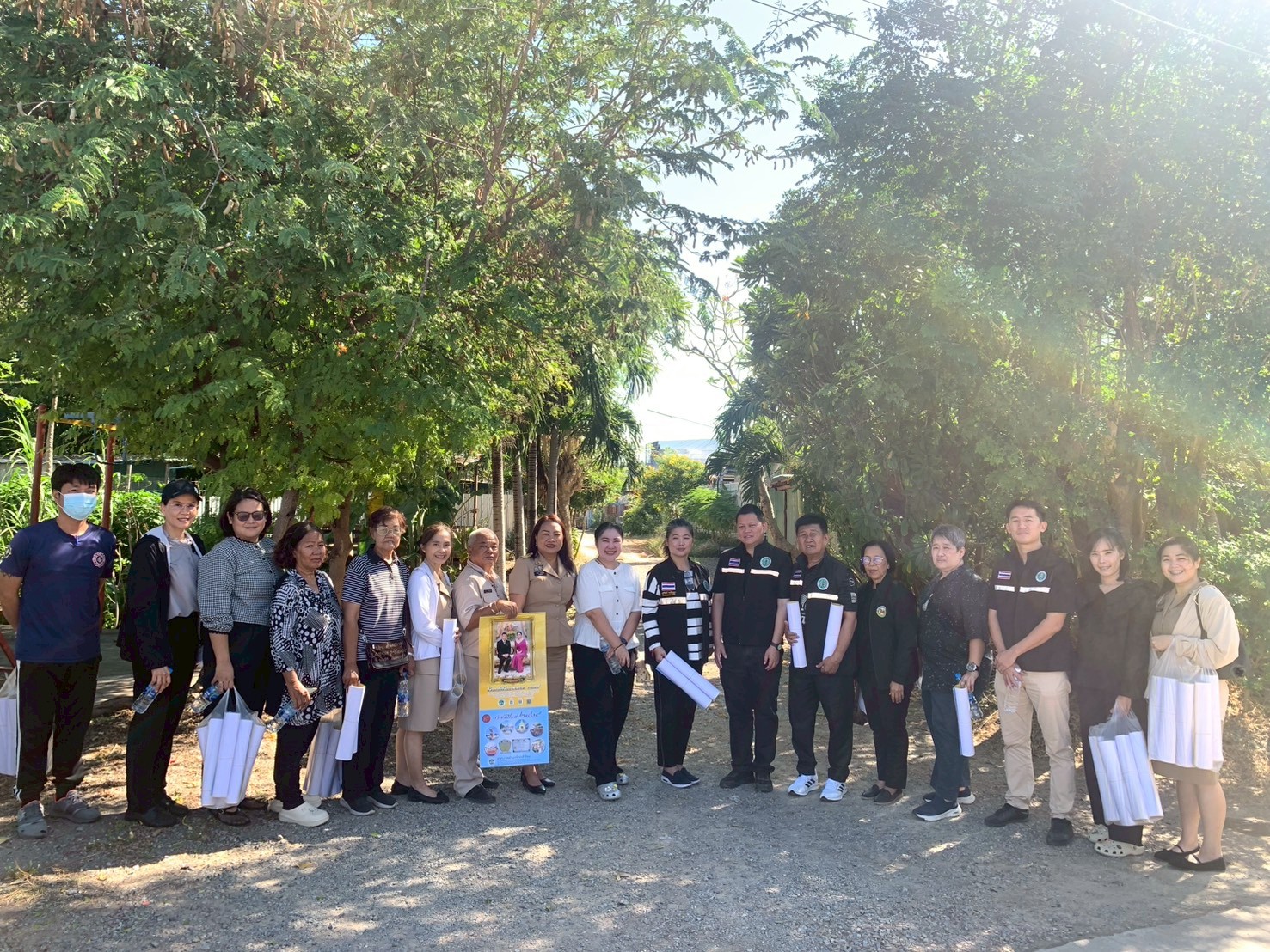 แจกปฏิทิน สวัสดีปีใหม่ 2569 ชุมชนย่อยที่ 5 หลักเมือง